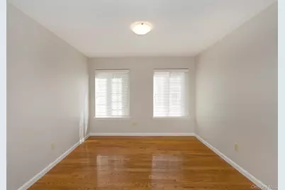 39 Nesaquake Avenue #A, Port Washington, NY 11050 - Photo 8