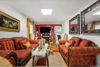 1281 Arnow Avenue, Bronx, NY 10469 - Photo 10