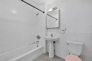 71-28 163rd St, Fresh Meadows, NY 11365 - Photo 10