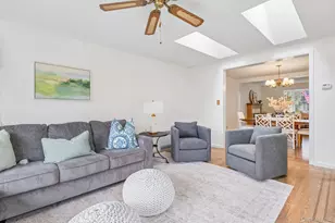 32 Cambridge Ave, Garden City, NY 11530 - Photo 10