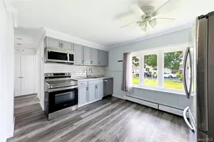 63 Blacksmith Rd, Levittown, NY 11756 - Photo 8