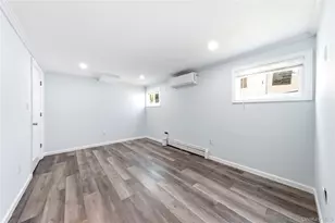 63 Blacksmith Rd, Levittown, NY 11756 - Photo 14