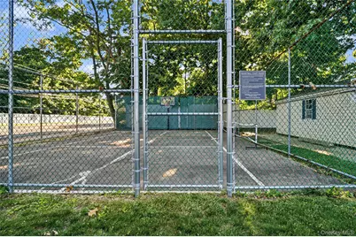 86 Cardinal Lane #2B, Islip, NY 11751 - Photo 6