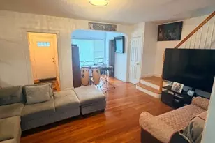 30-56 87th St, East Elmhurst, NY 11369 - Photo 2