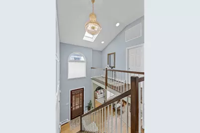 3290 Parkway Drive, Baldwin, NY 11510 - Photo 2