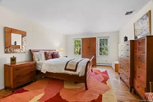 18 Robert Townsend Dr, Setauket, NY 11733 - Photo 24