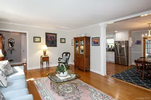 40 Plymouth Dr S, Glen Head, NY 11545 - Photo 8