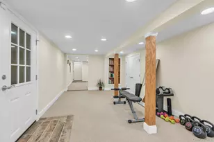 360 Bayport Ave, Bayport, NY 11705 - Photo 34
