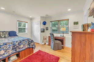 360 Bayport Ave, Bayport, NY 11705 - Photo 24