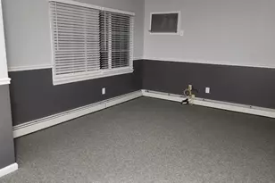 177-19 Meadow Rd, Springfield Gardens, NY 11434 - Photo 4
