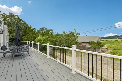 588 E. Long Beach Road, Nissequogue, NY 11780 - Photo 38