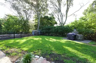 69 Hill Dr, Riverhead, NY 11901 - Photo 8