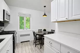 685 Hillside, White Plains, NY 10603 - Photo 12