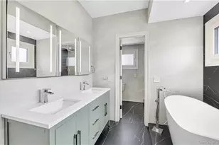72 Washington Ave, Island Park, NY 11558 - Photo 16
