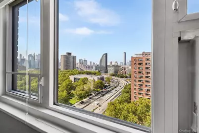 215 Adams Street #16C, Brooklyn, NY 11201 - Photo 4