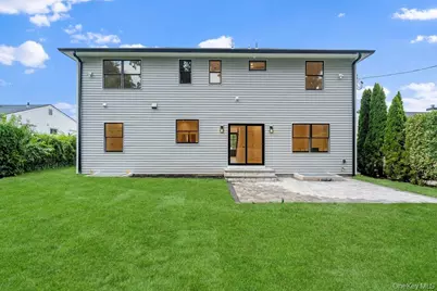 93 Morton Boulevard, Plainview, NY 11803 - Photo 42