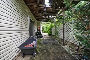 18 Wilson St, Centereach, NY 11720 - Photo 14