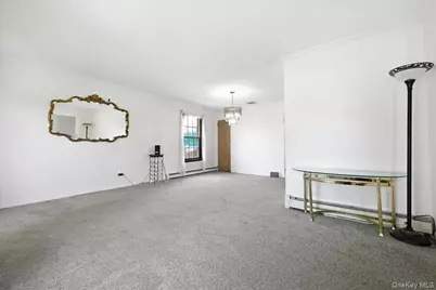 244 Neptune Avenue, West Babylon, NY 11704 - Photo 4