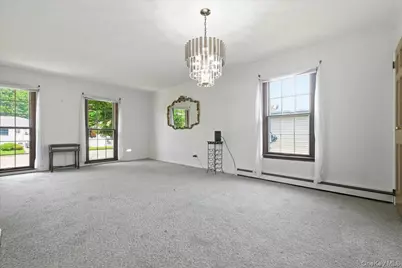 244 Neptune Avenue, West Babylon, NY 11704 - Photo 6