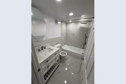 23 Mansion Ave #1, Yonkers, NY 10704 - Photo 8