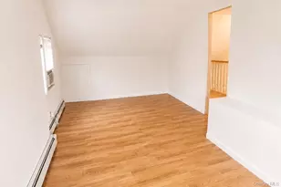4 Brown St, West Babylon, NY 11704 - Photo 18