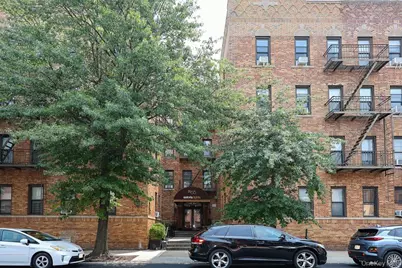 24-65 38th Street #10C, Astoria, NY 11103 - Photo 1