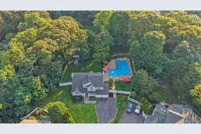 43 Barrow Court, Huntington, NY 11743 - Photo 40