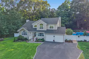 43 Barrow Ct, Huntington, NY 11743 - Photo 46