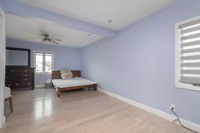 944 Cathedral Avenue, Franklin Square, NY 11010 - Photo 12