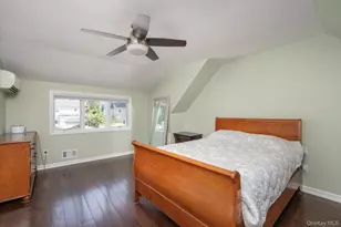 944 Cathedral Ave, Franklin Square, NY 11010 - Photo 16