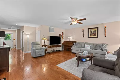 148 Flintlock Way #G, Yorktown Heights, NY 10598 - Photo 4