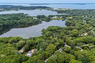 142 Fish Cove Rd, Southampton, NY 11968 - Photo 38
