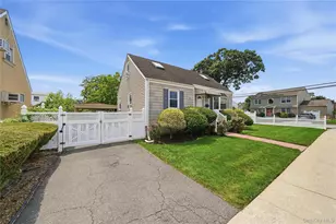 1377 C St, Elmont, NY 11003 - Photo 2