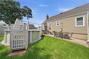 1377 C St, Elmont, NY 11003 - Photo 24
