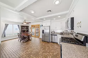 2384 Cambridge St, East Meadow, NY 11554 - Photo 6