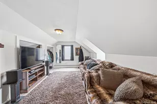2384 Cambridge St, East Meadow, NY 11554 - Photo 18