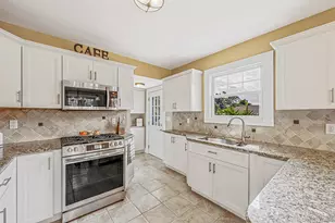 14 Andrew Ave, Islip Terrace, NY 11752 - Photo 12