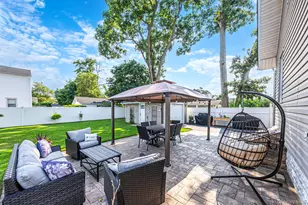 14 Andrew Ave, Islip Terrace, NY 11752 - Photo 28
