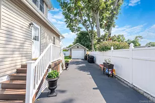 14 Andrew Ave, Islip Terrace, NY 11752 - Photo 24
