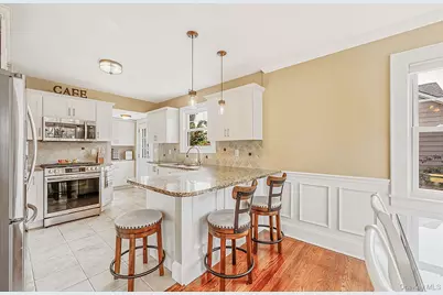 14 Andrew Avenue, Islip Terrace, NY 11752 - Photo 10