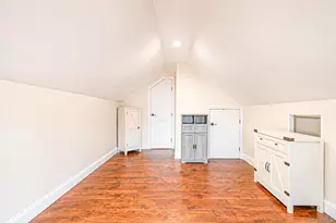 14 Andrew Ave, Islip Terrace, NY 11752 - Photo 20