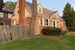 185-02 69th Ave, Fresh Meadows, NY 11365 - Photo 2