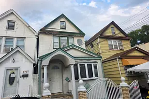 97-29 134th St, Richmond Hill, NY 11419 - Photo 2