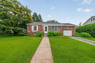 755 Hoover Ave, Peekskill, NY 10566 - Photo 2