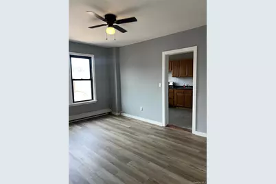 299 E. Third Street #Second floor, Mount Vernon, NY 10553 - Photo 6