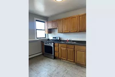 299 E. Third Street #Second floor, Mount Vernon, NY 10553 - Photo 2