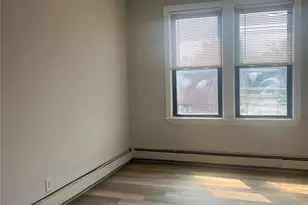 299 E 3rd St, Mount Vernon, NY 10553 - Photo 8