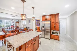 41 Chelsea Pl, Deer Park, NY 11729 - Photo 6