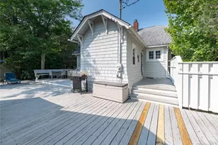 22 Crescent Ave, Seaview, NY 11770 - Photo 24