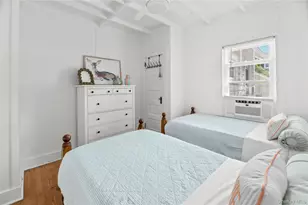 22 Crescent Ave, Seaview, NY 11770 - Photo 14